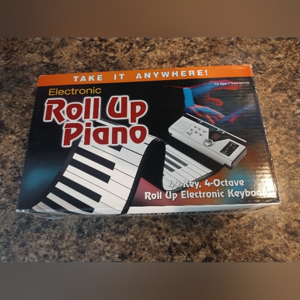 Electronic Roll Up Piano‎